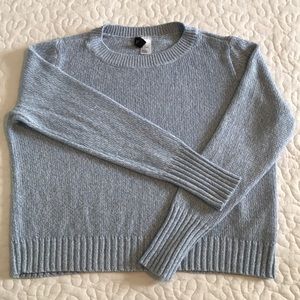 3/$20🖤H&M Light Blue Sweater